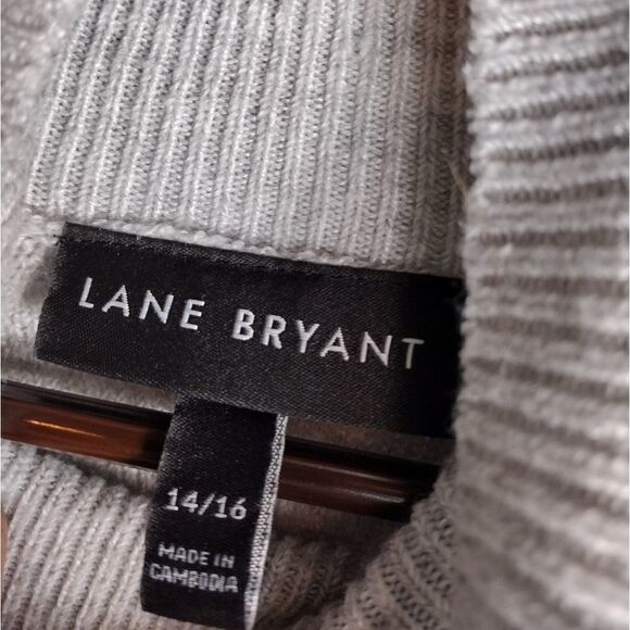 Lane Bryant sweater  - Picture 3 of 7